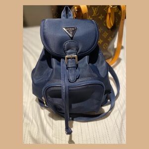 Vintage Y2K Guess Nylon Backpack 💙💙💙
